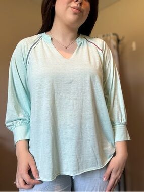 Live Well Lifestyle Free People Vibes Aqua 3/4 Sleeve Lightweight Top Size L